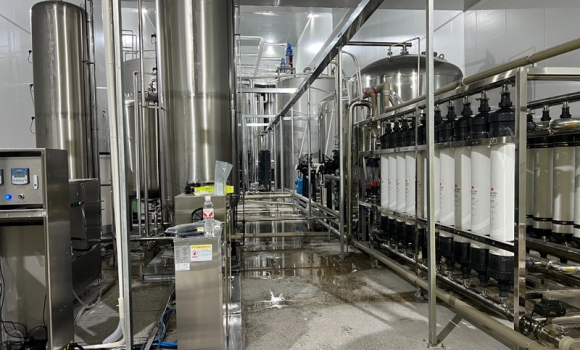 桂林某水廠80噸超濾設(shè)備--臭氧混合塔